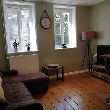 Au Coeur Des Remparts