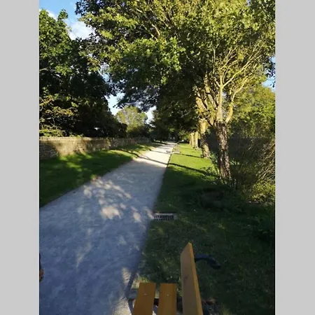 Au Coeur Des Remparts *